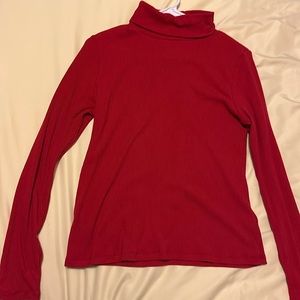 Old navy turtle neck shirt size M